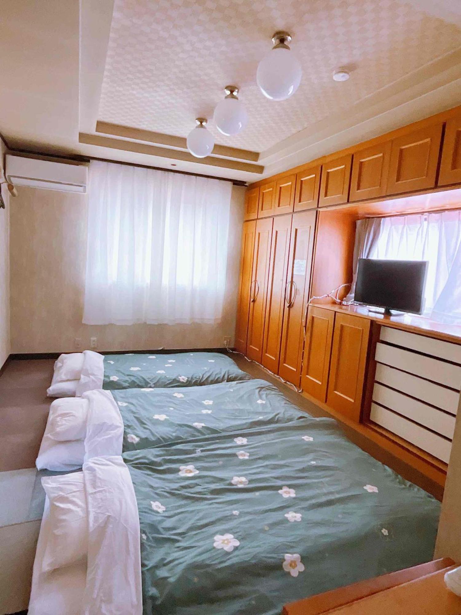 T&T Fujiyama Guest House Fujiyoshida Exterior foto